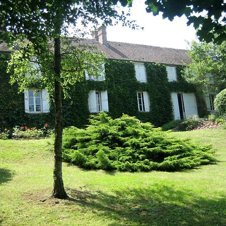 Maison de charme en forêt de Fontainebleau Recloses Exterior foto